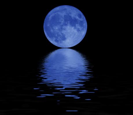 blue-moon-dui-oddity.jpg
