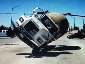 dui-truck-crash-on-101